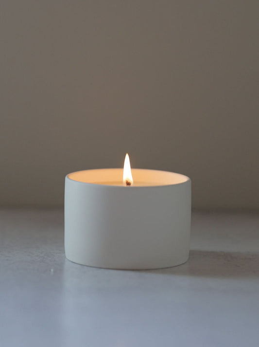 Cook County Middle School Basketball Cheerleading Team fundraiser featuring Melton Candle Company’s 6 oz mini modern soy candles in four scents: Melton Lava, Beachwood, Georgia Peach, and Frasier Fir.